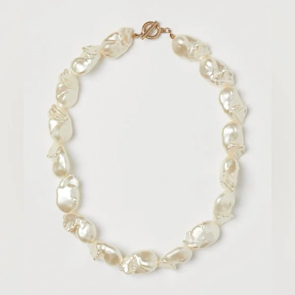 H&M Francesca’s Irregular faux pearls balls and hoop earrings & necklace LOT - Picture 3 of 17